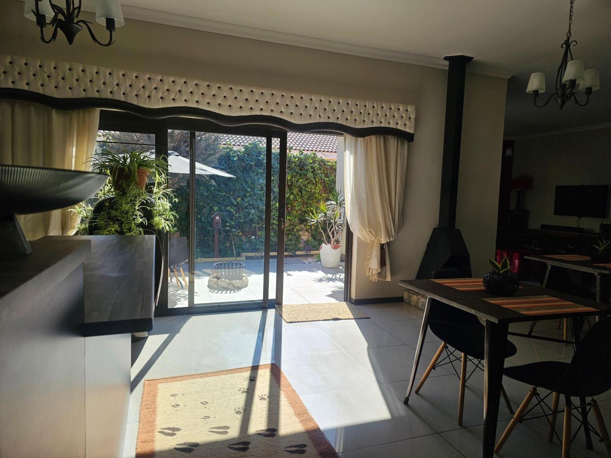 Cora'S Boutique Bed & Breakfast Свакопмунд Екстер'єр фото