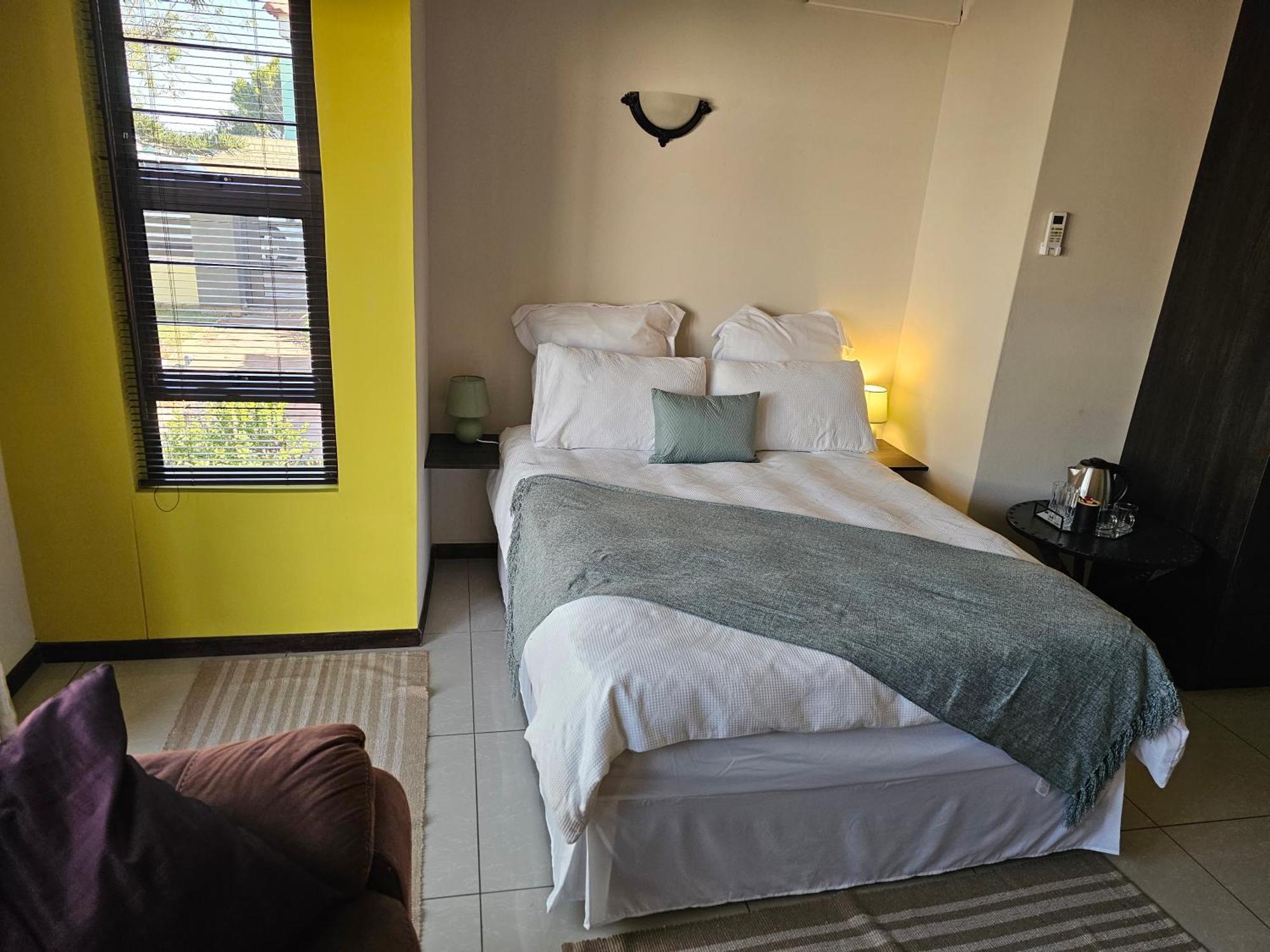 Cora'S Boutique Bed & Breakfast Свакопмунд Екстер'єр фото