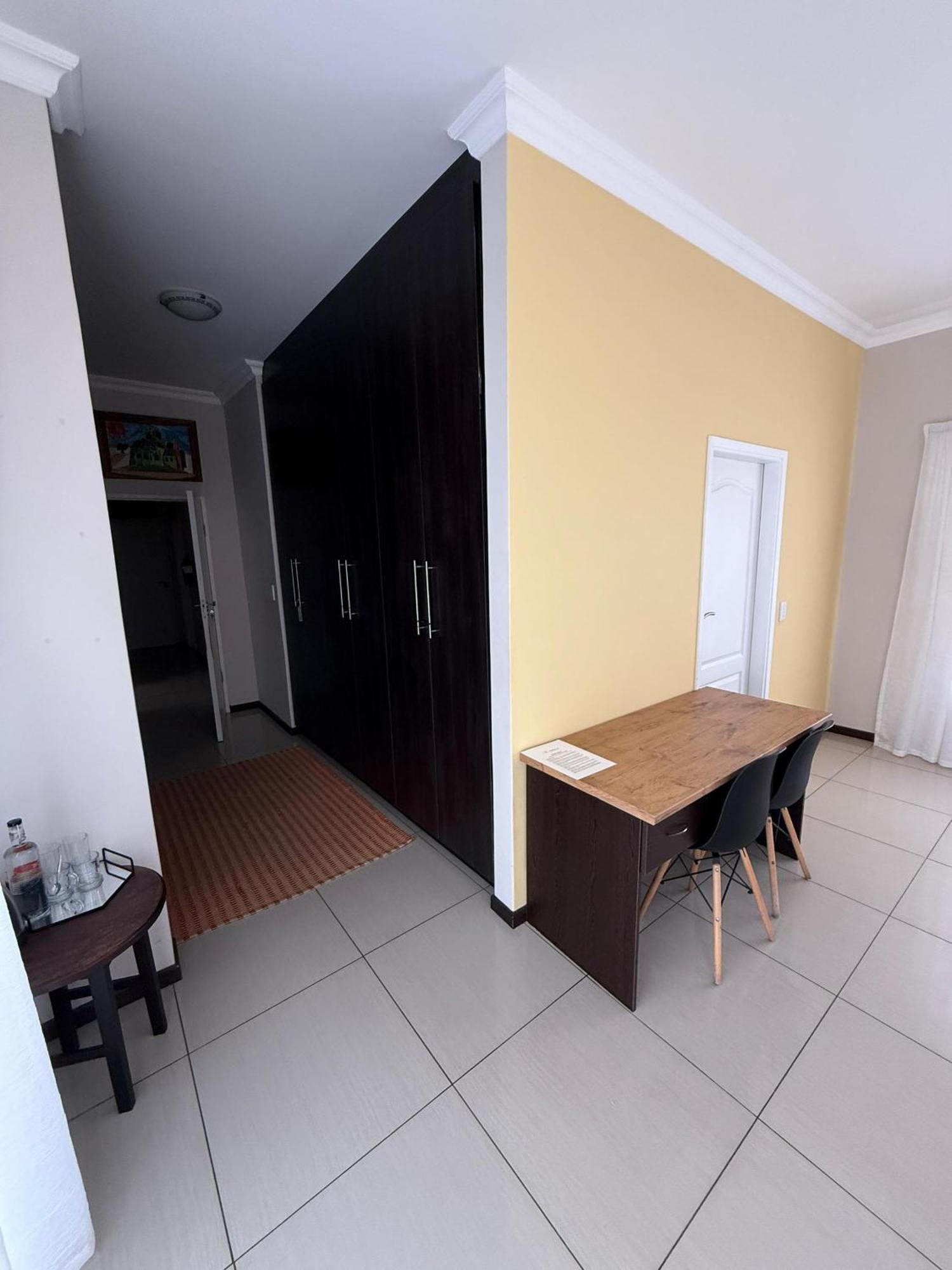 Cora'S Boutique Bed & Breakfast Свакопмунд Екстер'єр фото